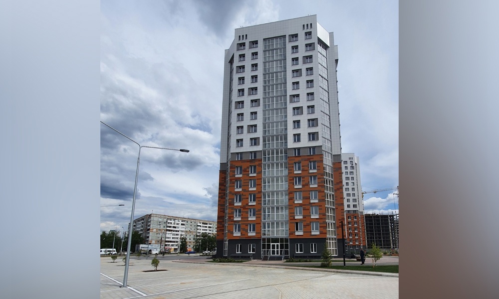 В Омске на Левобережье ввели в эксплуатацию новую высотку