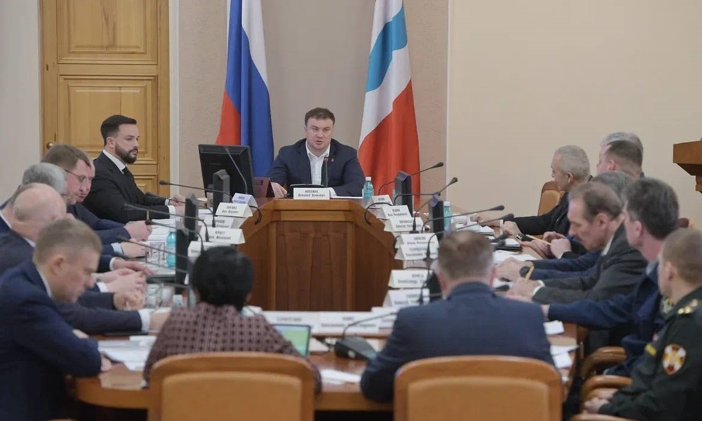 Виталий Хоценко провёл заседание антинаркотической комиссии Омской области