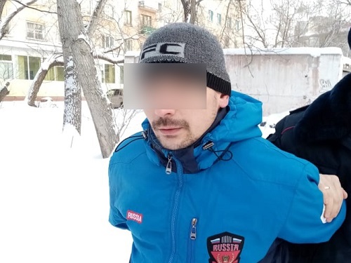 Омская полиция задержала грабителей, которые обидели ребёнка