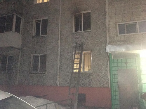 В огне погибла пожилая омичка и её внук
