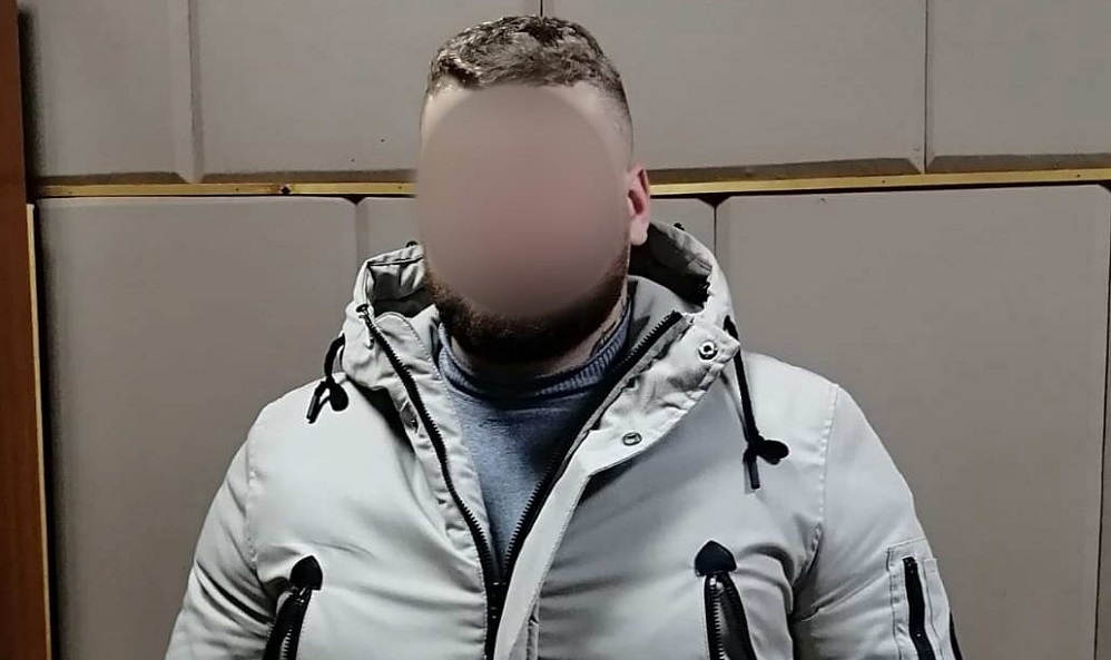 Полиция задержала жителя Брянской области, который украл у омички 130 тысяч рублей
