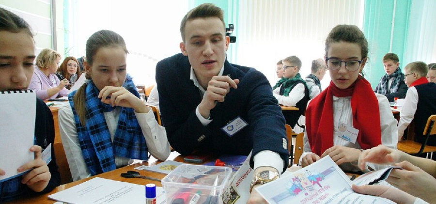 В Омске стали известны 5 финалистов регионального этапа конкурса "Учитель года-2020"