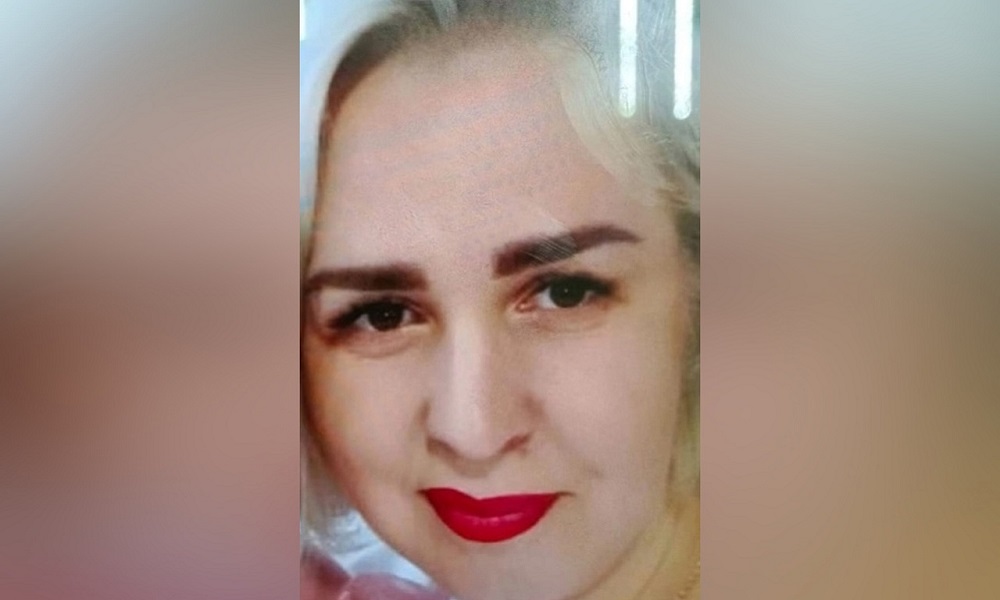 В Омской области ищут женщину со шрамом под правой бровью