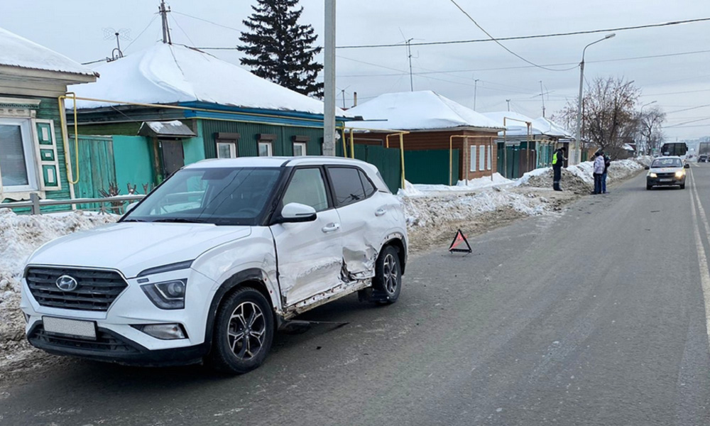 В Омске в ДТП пострадал шестилетний мальчик