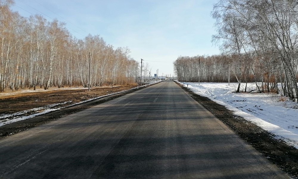 В Омской области отремонтировали почти 200 километров трассы Омск — Тара
