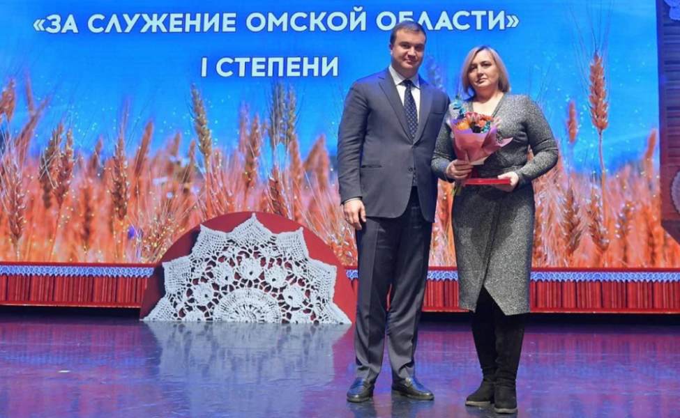 Виталий Хоценко вручил автомобили передовикам сельскохозяйственной и перерабатывающей промышленности