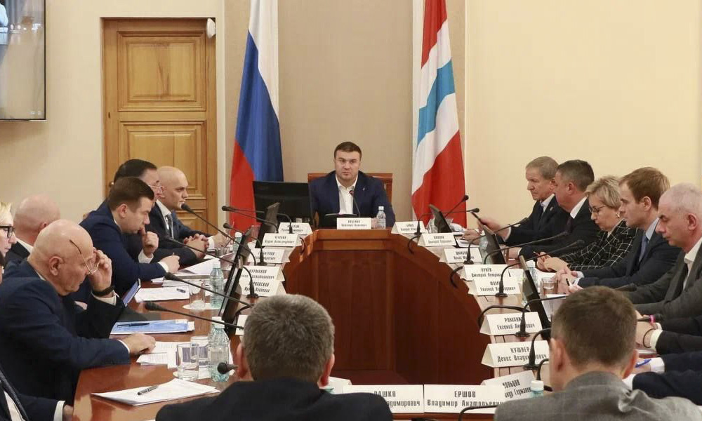Виталий Хоценко сообщил, что в Любинском районе построят молочно-товарный комплекс