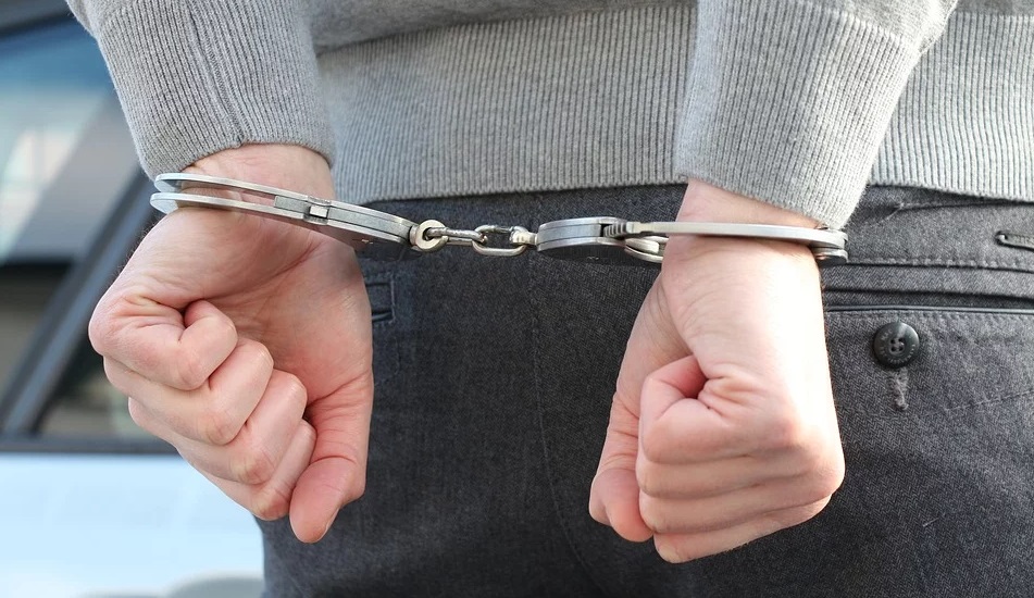 Омская полиция задержала подозреваемого в серии ограблений