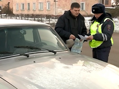 Сотрудники ГИБДД смогут проверять на алкоголь и наркотики всех водителей