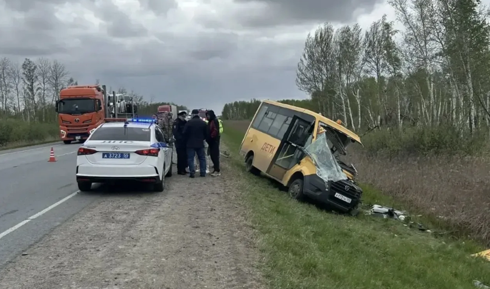Виталий Хоценко выразил соболезнования родным мальчика, погибшего в ДТП со школьным автобусом [ОБНОВЛЕНО]