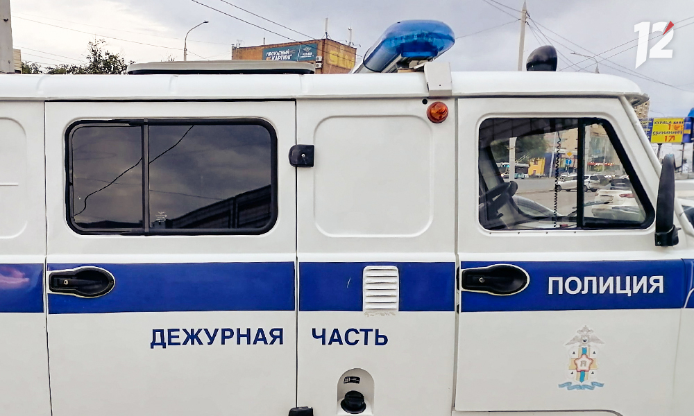 Омич украл шапку из магазина