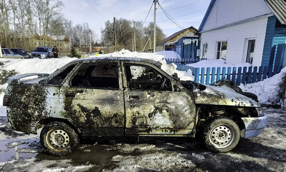 В Омской области загорелись четыре автомобиля