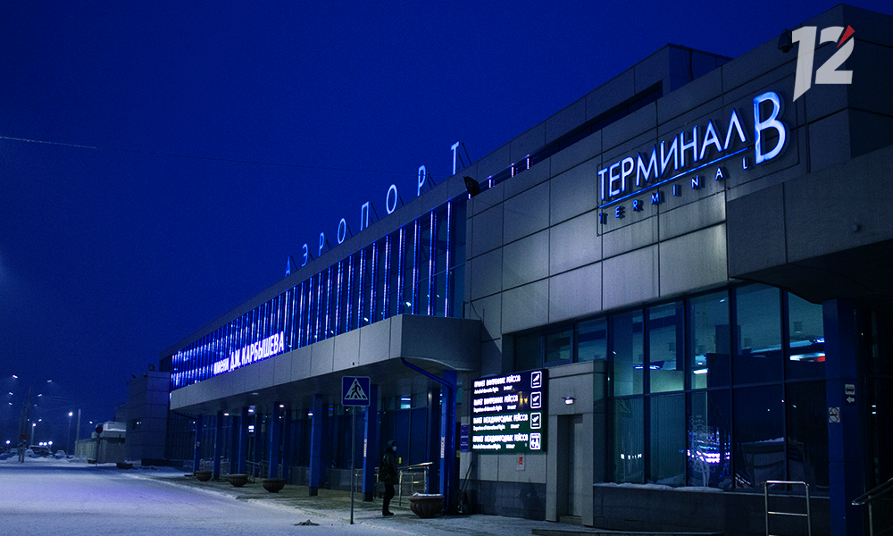 В Омске на территории аэропорта заработала ещё одна платная парковка