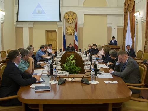 В Омске обсудили решение проблем дольщиков и расследование связанных с этим уголовных дел о хищениях