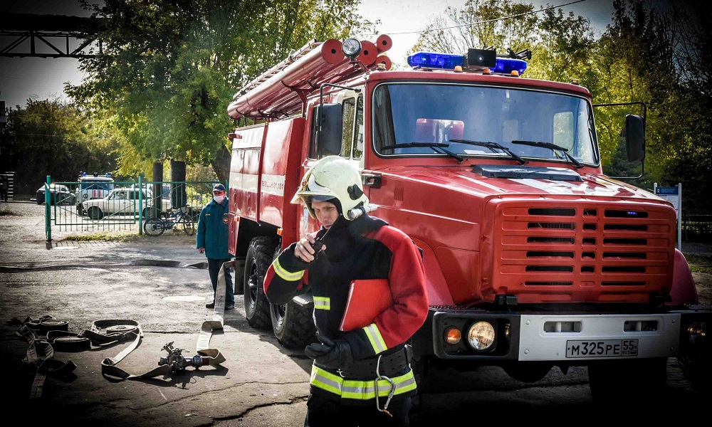 Спасатели предупреждают омичей об ухудшении погоды и возможных пожарах