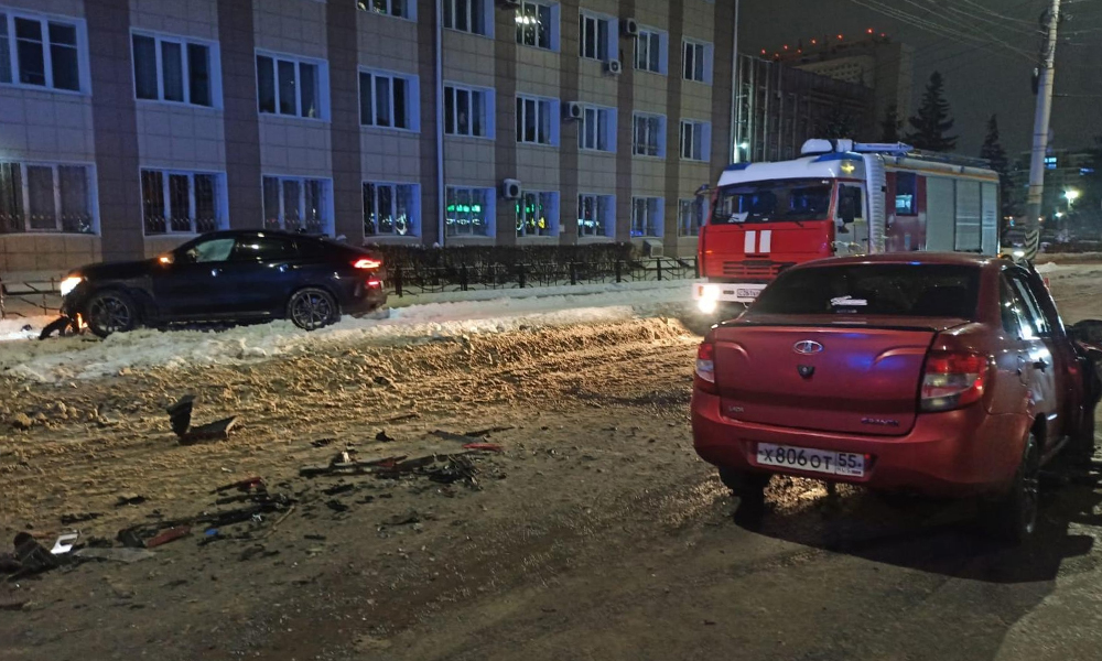 Пьяный омич устроил ДТП в центре города