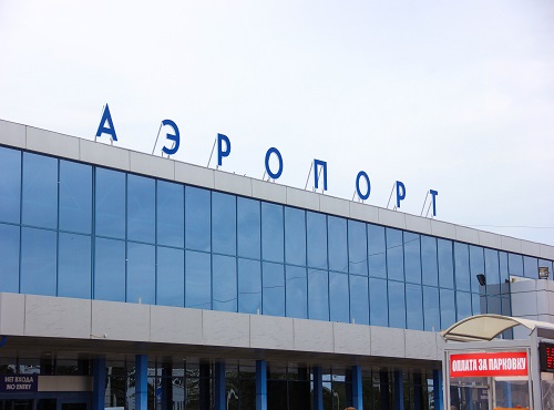 В Омске больше чем на 12 часов задержали вылет самолёта