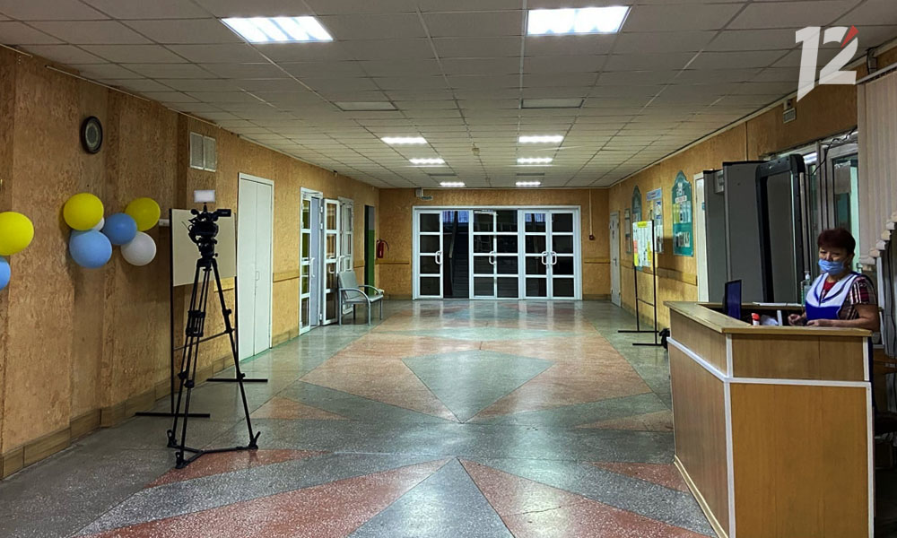 В Омске из-за заболеваемости ОРВИ закрыли уже 109 классов в 37 школах