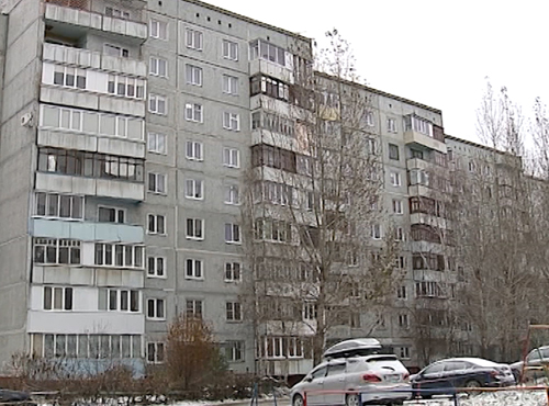 В Омске нашли управляющие компании для брошенных домов