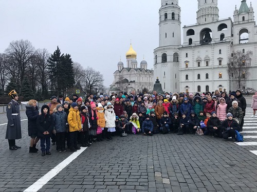 Омские школьники повеселились в Кремле