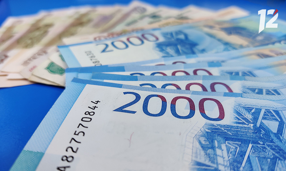 Минтруд прокомментировал информацию об отмене выплат студенткам омских колледжей при рождении ребёнка