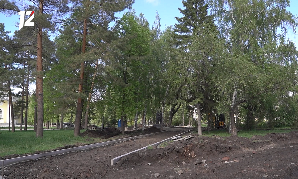 Благоустраивать Городской сад у омского ТЮЗа продолжит новый подрядчик