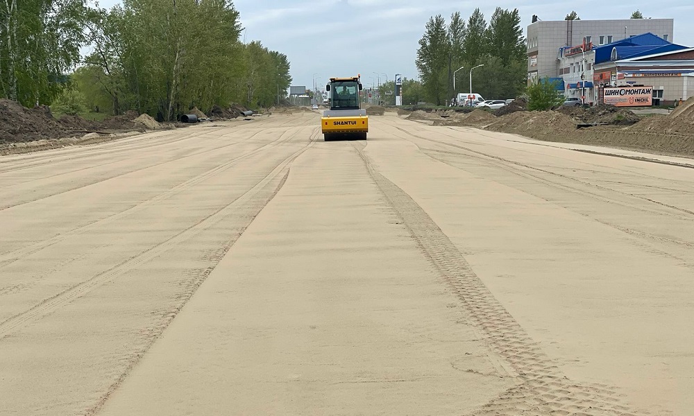В Омске на участке дороги бульвара Архитекторов планируют открыть движение транспорта к 1 июля