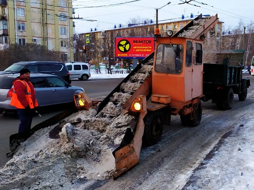 С начала января с омских улиц вывезли более 50 тысяч кубов снега