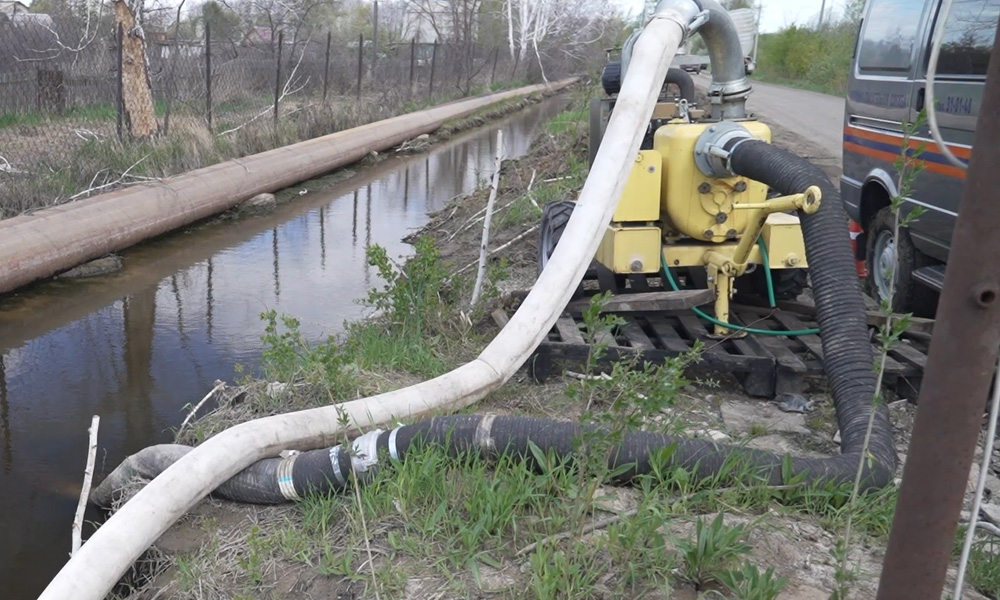 В Осташково проложили почти 18,5 километра водоотводных каналов
