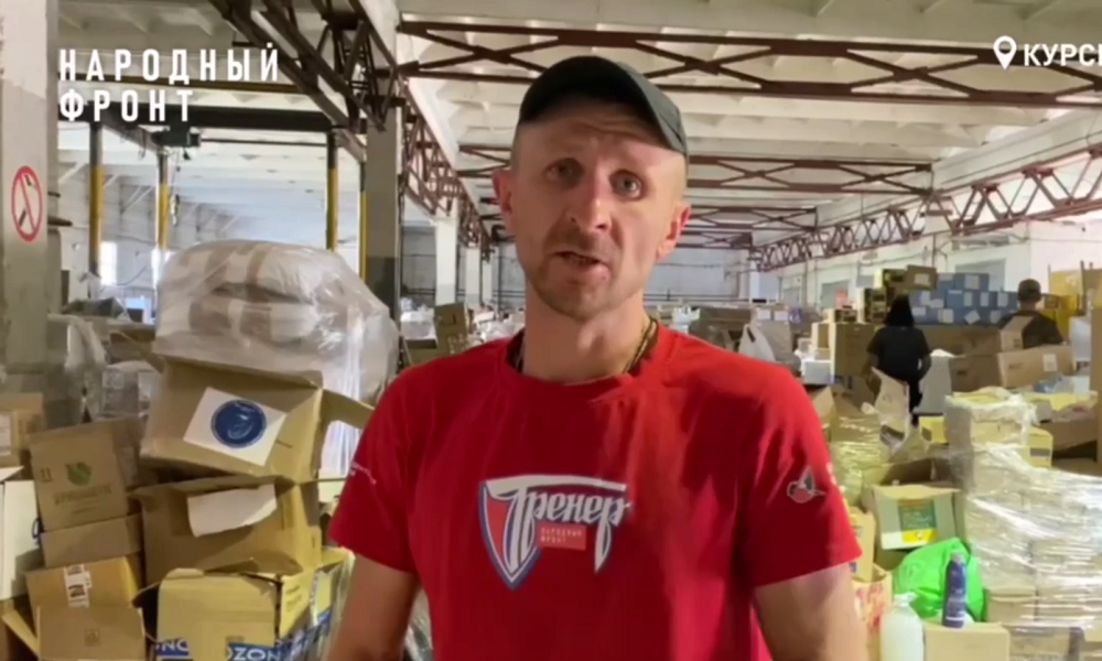 Омич уехал в Курскую область, чтобы помочь на складе разгружать и сортировать гуманитарную помощь