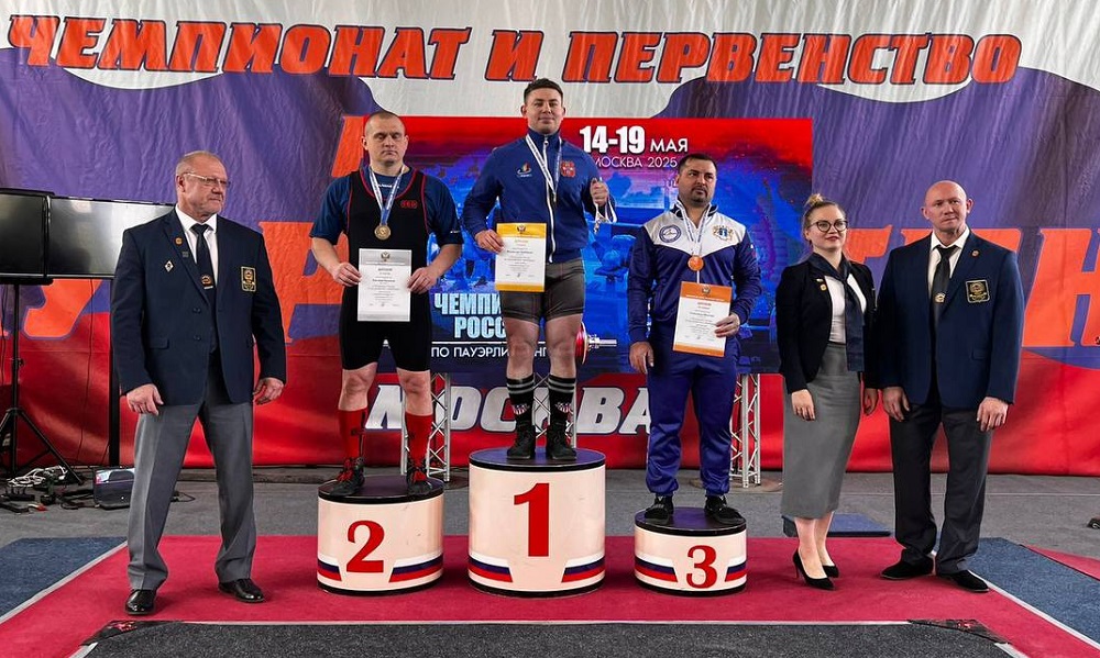 Омич Владислав Шайбеков стал чемпионом России по пауэрлифтингу