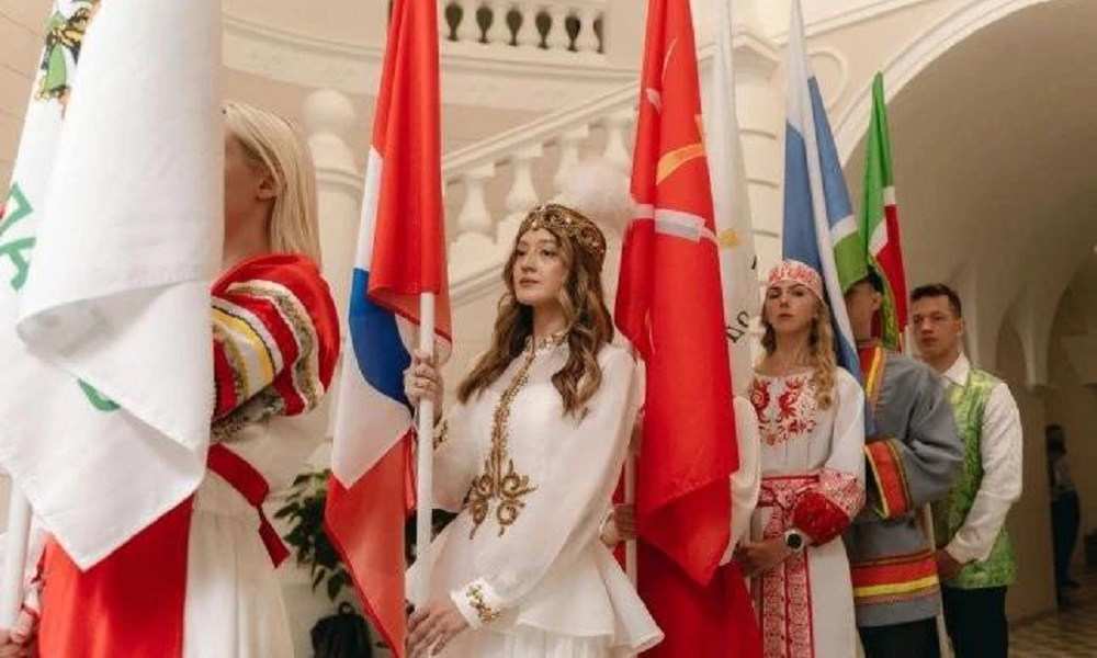 Выпускницы ОмГПУ побывали на Всероссийском педагогическом балу
