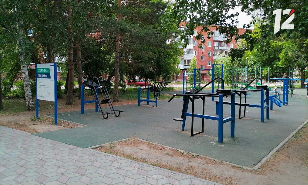 В Центральном округе Омска в рамках инициативного проекта появится спортивная площадка