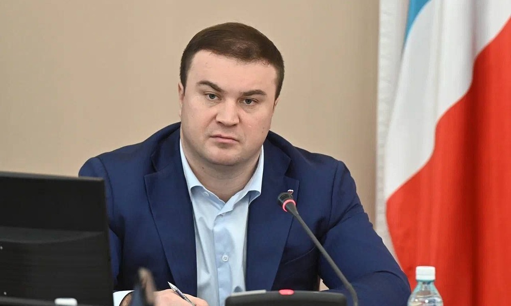 Губернатор Виталий Хоценко выразил соболезнования жителям Брянской области 