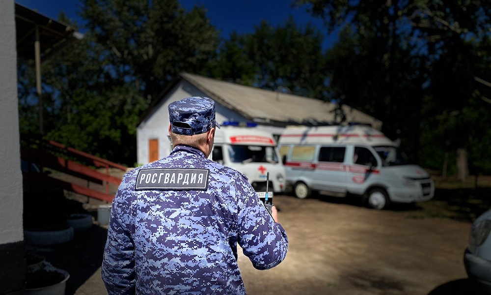 В Омской области в каретах скорой помощи установили тревожные кнопки