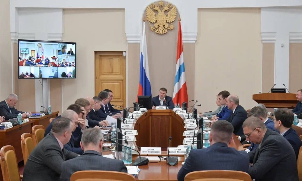 В Омске обсудили реализацию проектов программы «Формирование комфортной городской среды»