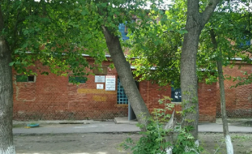 Омичи добились открытия бани на Горной, 4