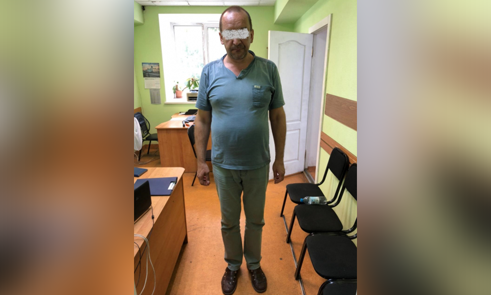 Омич ограбил родственницу, пока она спала у него в квартире