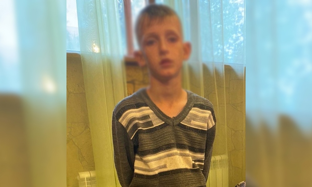 В Омске пропал 8-летний мальчик в светящихся кроссовках