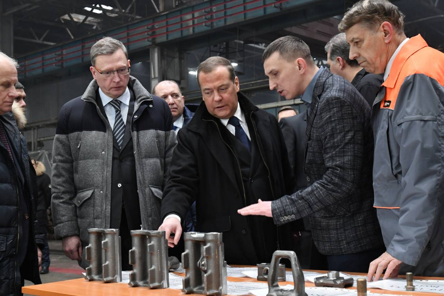 Александр Бурков подвёл итоги рабочей встречи с Дмитрием Медведевым