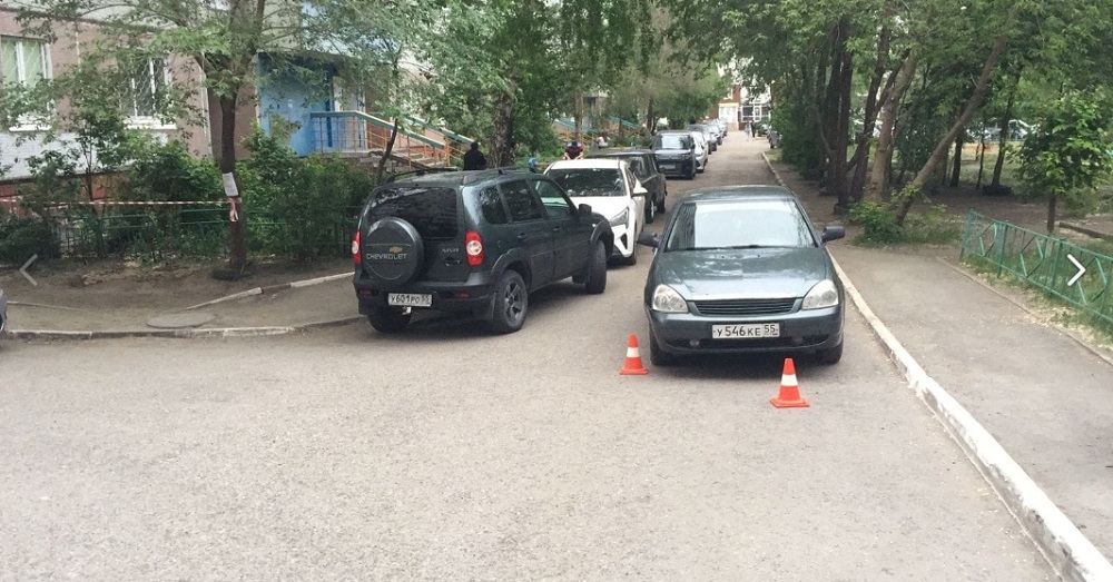 В Омске водитель сбил несовершеннолетнего пешехода