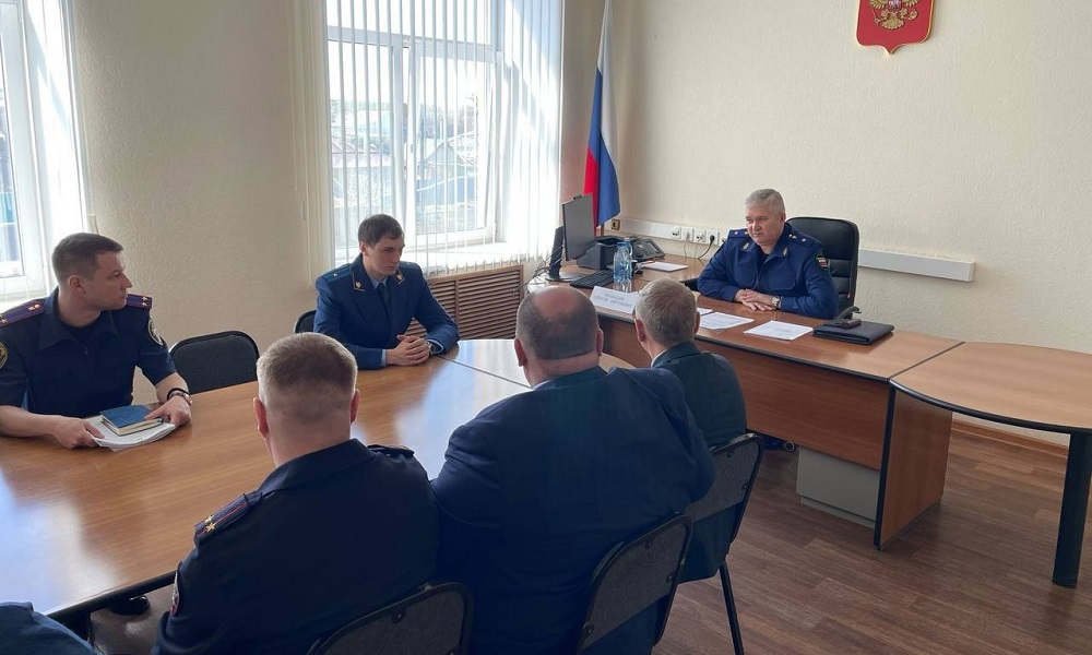 Новым прокурором Оконешниковского района стал Вячеслав Фабрициус