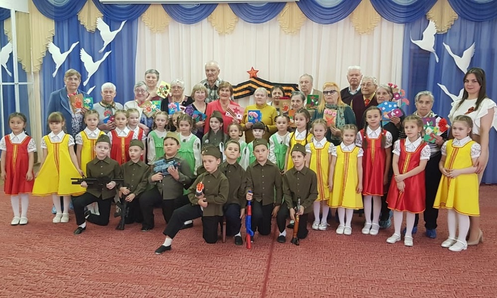В Омском районе дали старт эстафете мероприятий, посвящённых Дню Победы